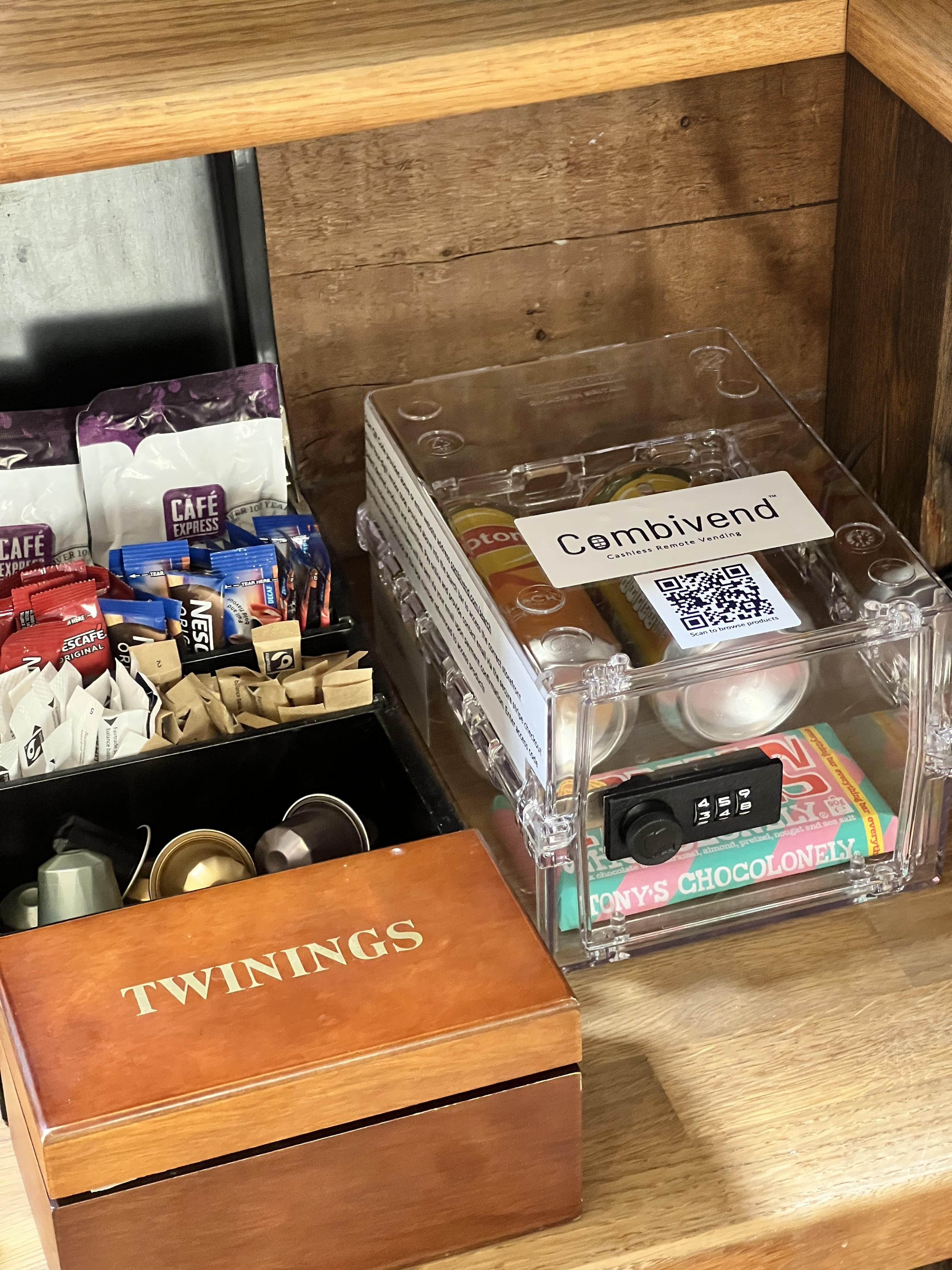 Combivend box working in a hotel room